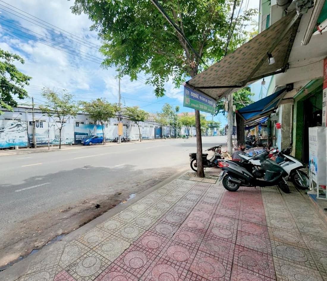 BÁN NHANH NHÀ HẺM TÔ HIỆU THIẾT KẾ THÀNH HAI CĂN-VĨNH NGUYÊN