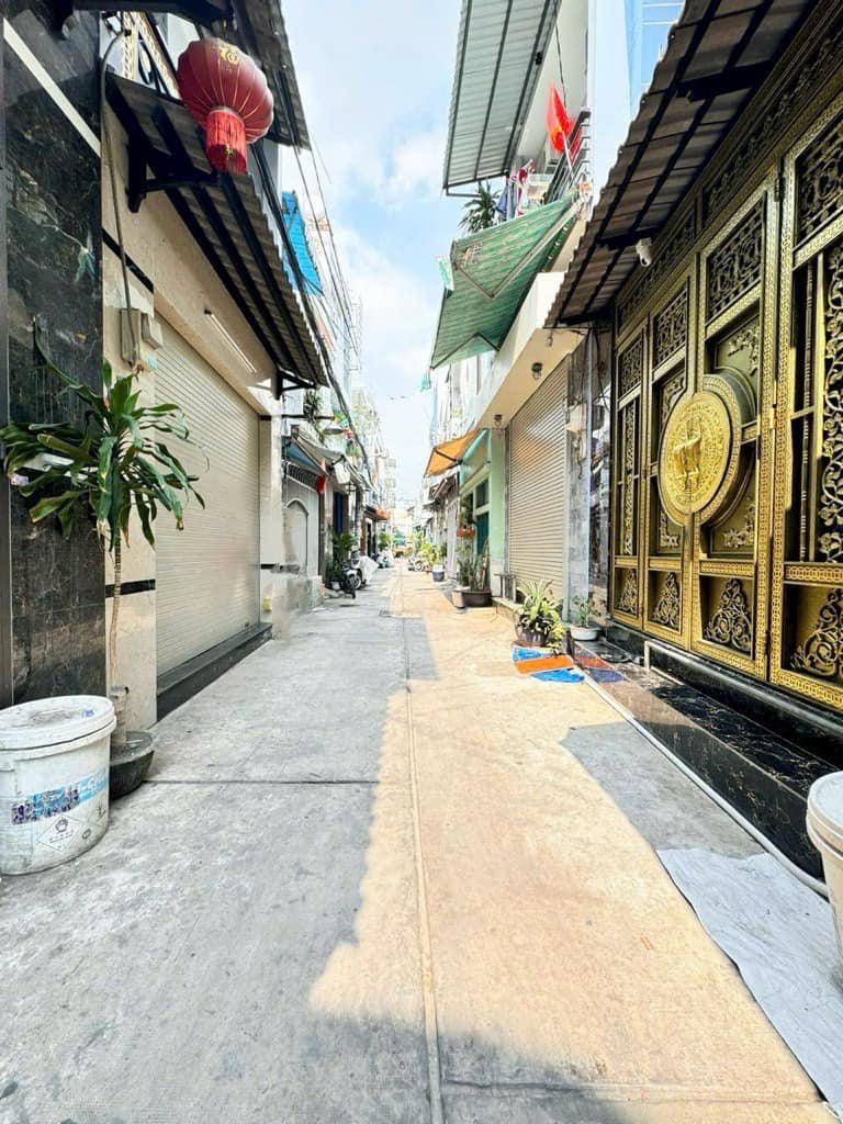 Bán nhà đẹp 2 tầng Đường số 14, ngay Lê Văn Quới, vào ở ngay, 32m2. Chỉ 3 tỷ. Khu dân trí cao