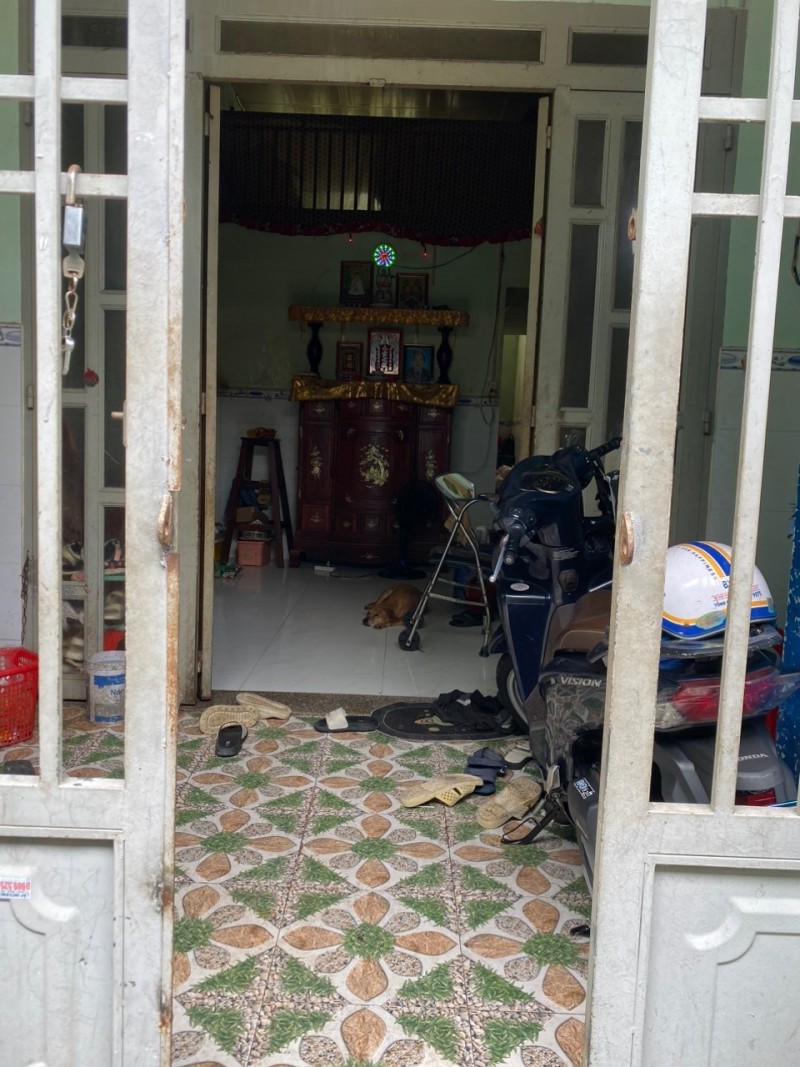 NHÀ CHÍNH CHỦ TRÊN SỔ, CHƯA QUA ĐẦU TƯ, DIỆN TÍCH 53M2* 2.15 TỶ. GIÁ QUÁ RẺ SO VỚI KHU VỰC. HẺM BA GÁC, 40M RA HẺM XE