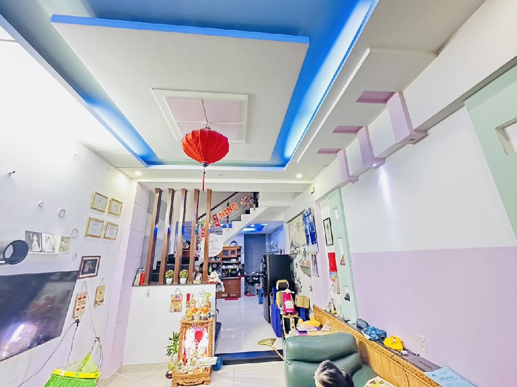 Chính chủ cần bánnhà đường số 8 P11 quận Gò Vấp (4x15)x3tầng 6tỷ85 TL