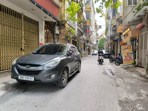 Bán nhà đẹp Vĩnh Phúc 52m2, 9 tầng thang máy, ô tô, MT 4m, giá 22 tỷ