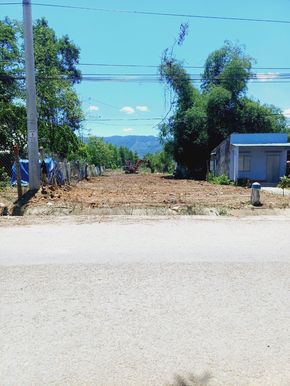 Mặt tiền tỉnh lộ 8C hòn lay Khánh Hiệp full thổ cư. Diện tích 1000m2 giá chỉ 850tr