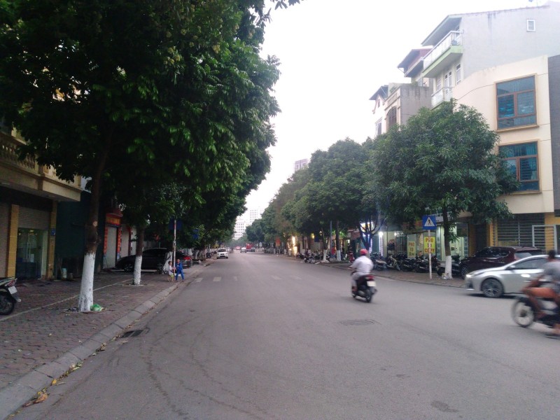 Chính chủ gửi Bán Đất Giang Biên, lô góc, ngõ ô tô, DT 53m2, MT 3.8m, nhỉnh 5 tỷ