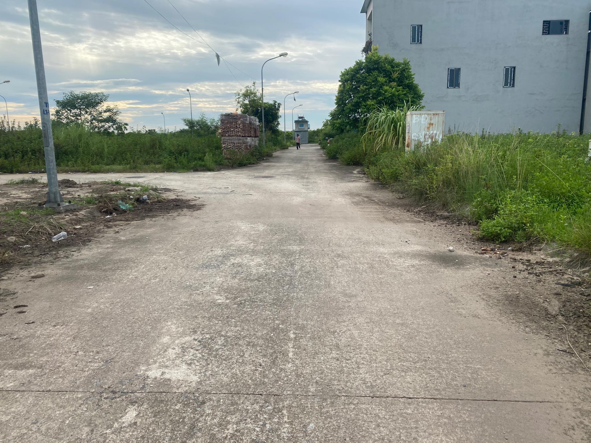 Mảnh đất 80m2 khu tái định cư Ngọc Động Đa Tốn giá đầu tư 74tr/m2