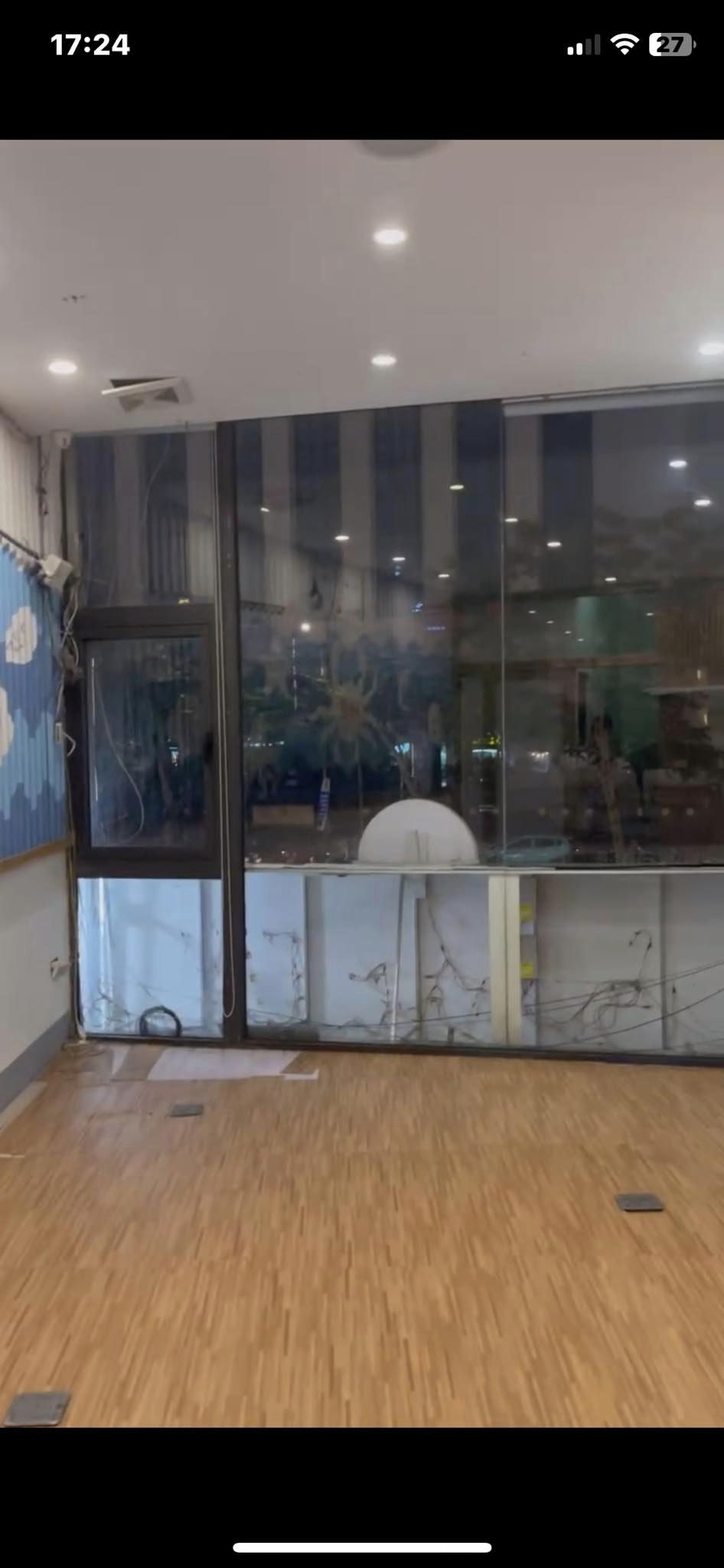 Cho thuê nhà Mp Xã Đàn- Đống Đa Dt 27/30m2 - 5 tầng - Giá 32 Tr (ctl) - VP, GĐ, KD bất chấp