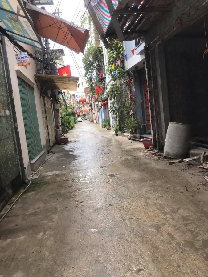 Bán Nhà Định Công Hạ - Hoàng Mai , DT 32m2, 5 Tầng, Ôtô Vào Nhà, Giá 6.X tỷ