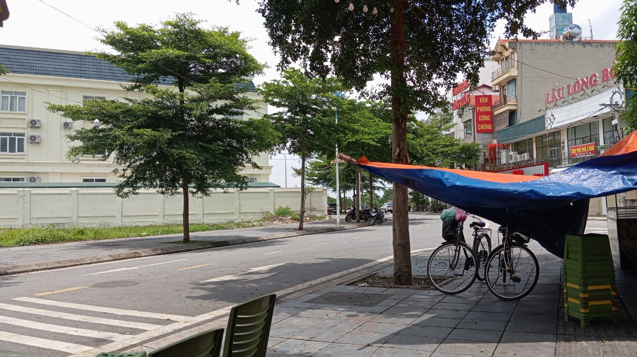 Bán Gấp Nhà Phú Minh- Diện Tích 53m2- Giá 4,7 Tỷ- Ô Tô Đậu Ngay Ngõ