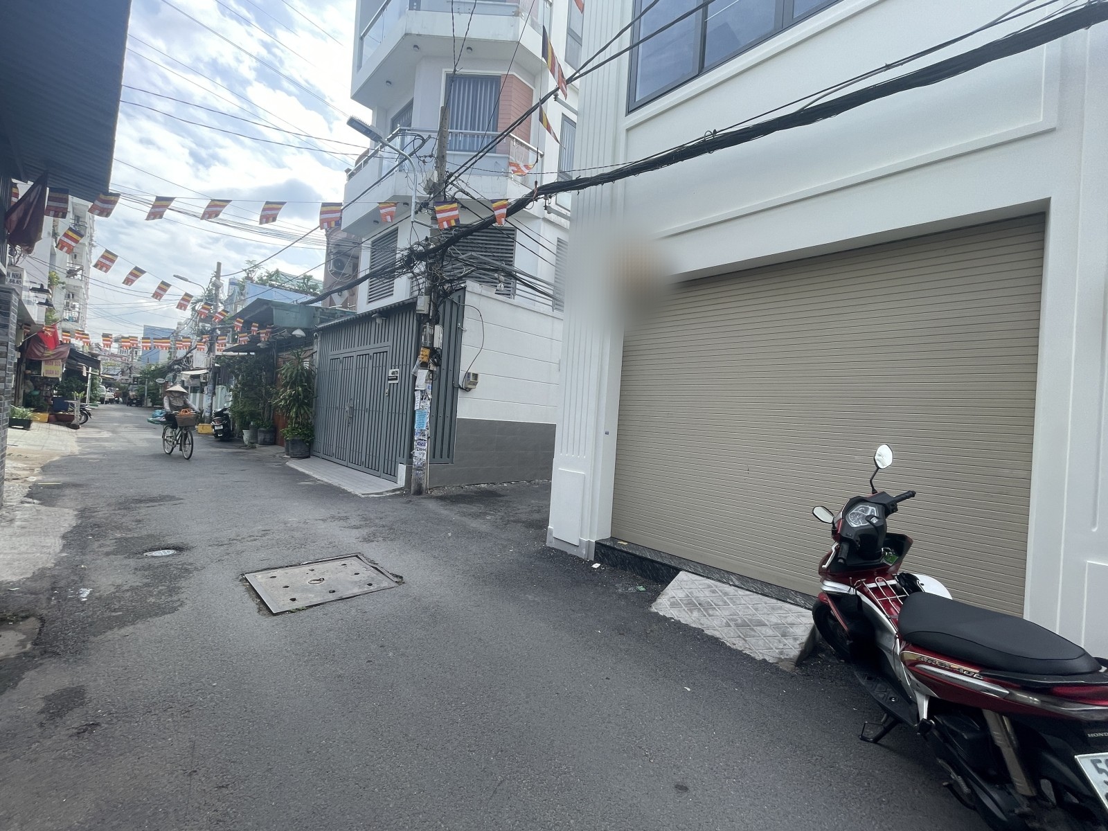 Bán nhà Gò Vấp, hẻm xe tải thông tiện kinh doanh, 2 tầng, nhỉnh 5 tỷ.