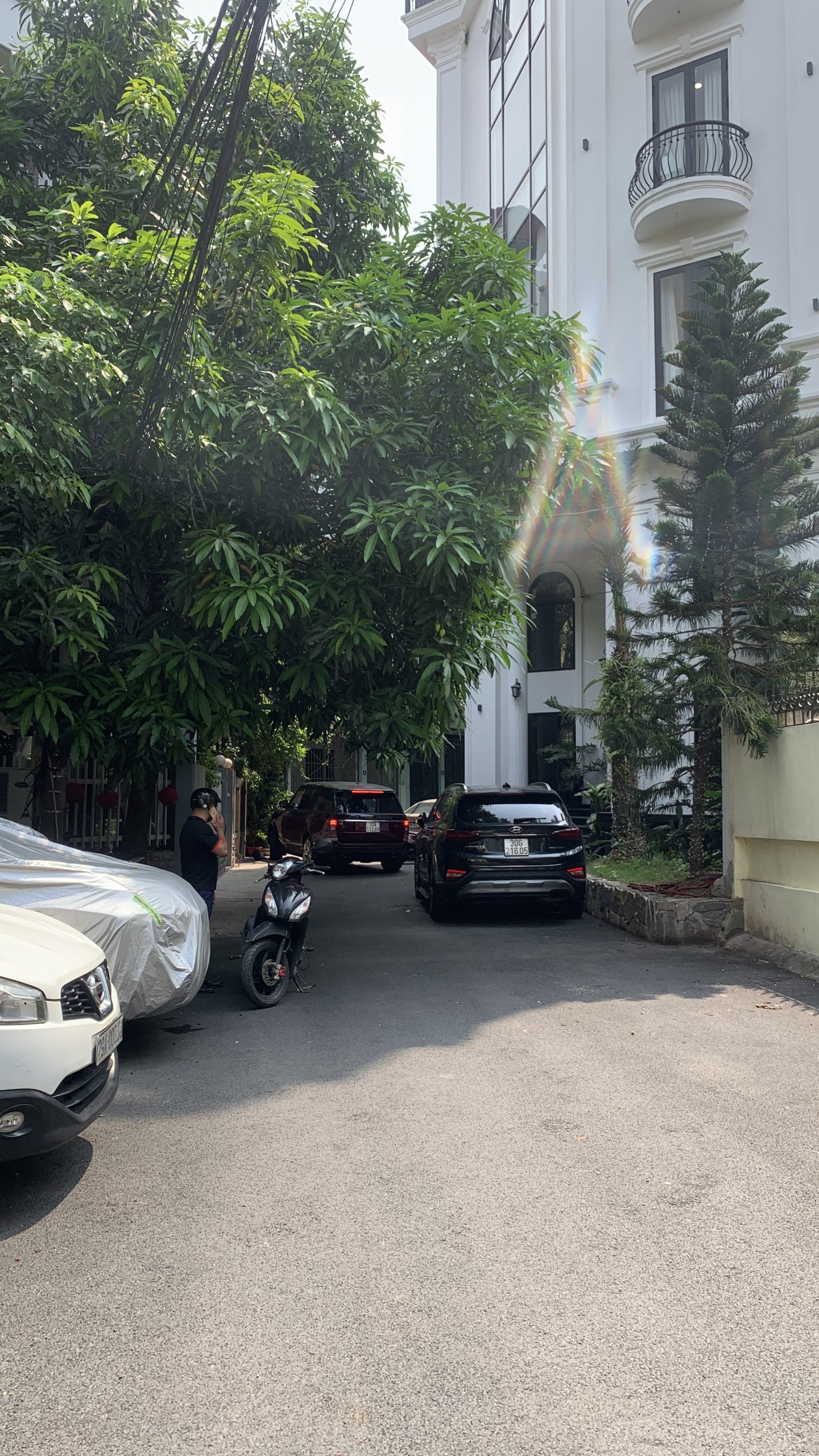 Bán nhà trung tâm quận Thanh Xuân, có gara ô tô riếng giá chỉ hơn 10 tỷ.