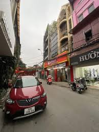 Bán gấp nhà phân lô mặt ngõ giang văn minh giá 22,8 tỷ, 80m căn góc