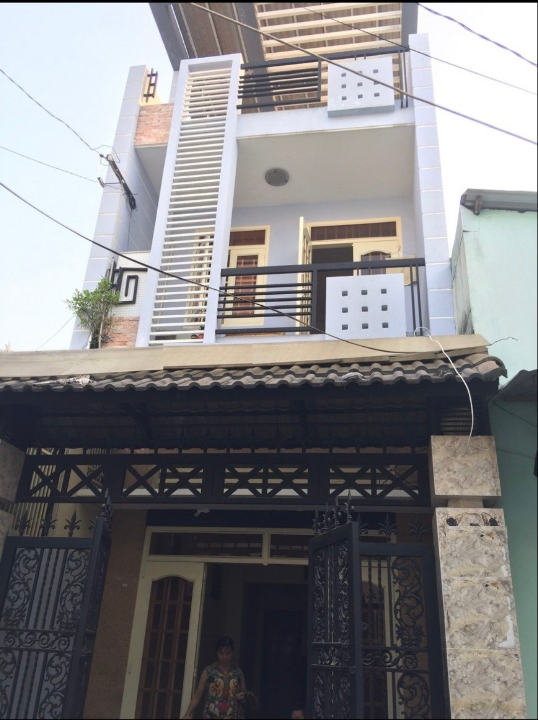 NHÀ HẺM 36 HUỲNH VĂN NGHỆ, 4X20 M, 3 PHÒNG NGỦ