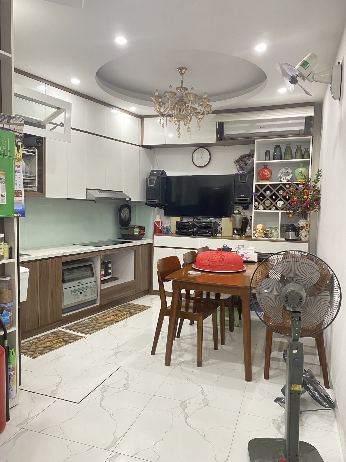 Phân lô dân trí, Hai thoáng, Ô tô 25m, bán nhà Hoàng Cầu-0946383428