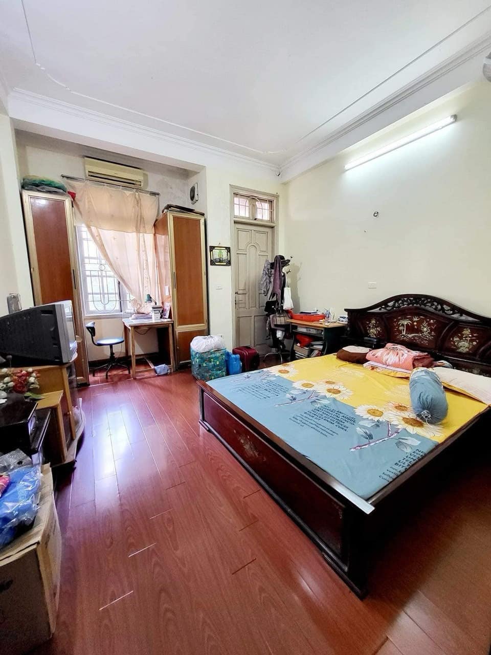 BÁN NHÀ PHÂN LÔ Ô TÔ VÀO NHÀ THÔNG SỐ HOA HẬU DUY TÂN CẦU GIẤY 48M2 x 5T MT 4M 16,5 TỶ