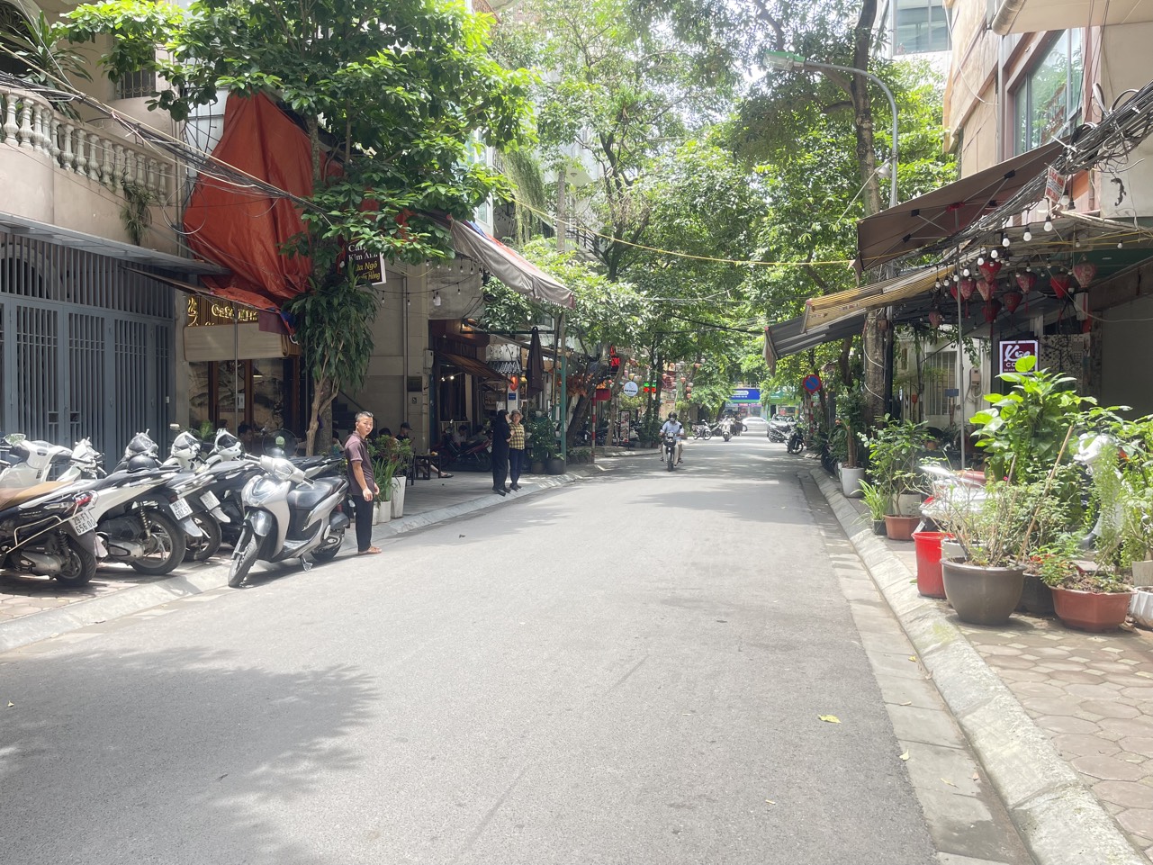 Bán gấp nhà ngõ 91 Nguyễn Chí Thanh, Đống Đa, phân lô, gara Ôtô chỉ 13.5 tỷ, 40m x 5T