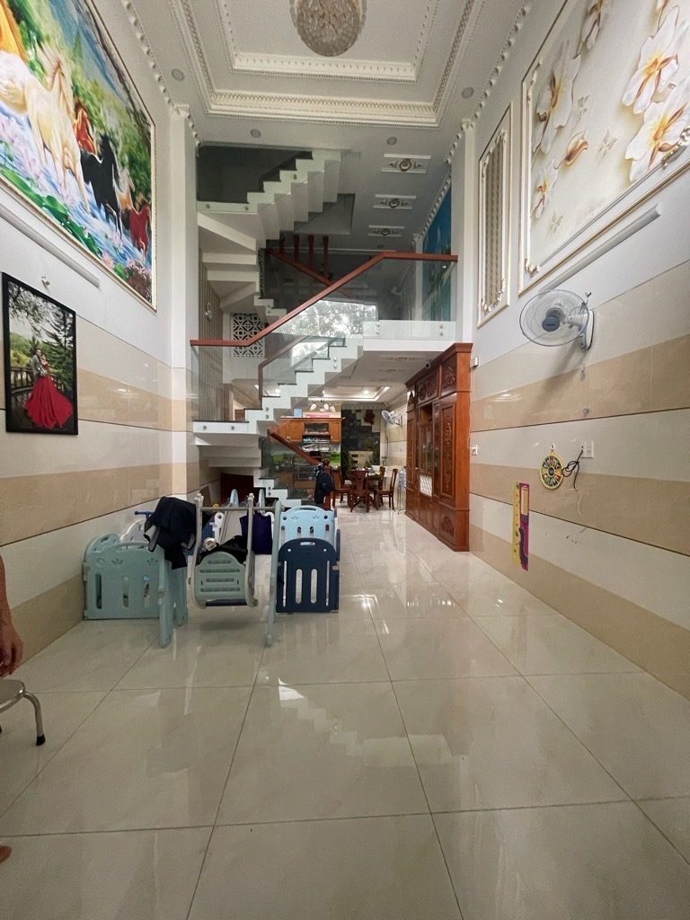 SIÊU PHẨM HẺM XE TẢI LÊ VĂN QUỚI THÔNG MIẾU GÒ XOÀI - 3 CĂN RA MẶT TIỀN - 4,2x15M - 5 TẦNG - NHÀ MỚI Ở NGAY