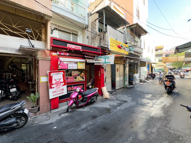 Bán nhà quận Tân Bình, Cách Mạng Tháng Tám, 52m2. 4 tầng, hẻm xe tải, 9.5 tỷ