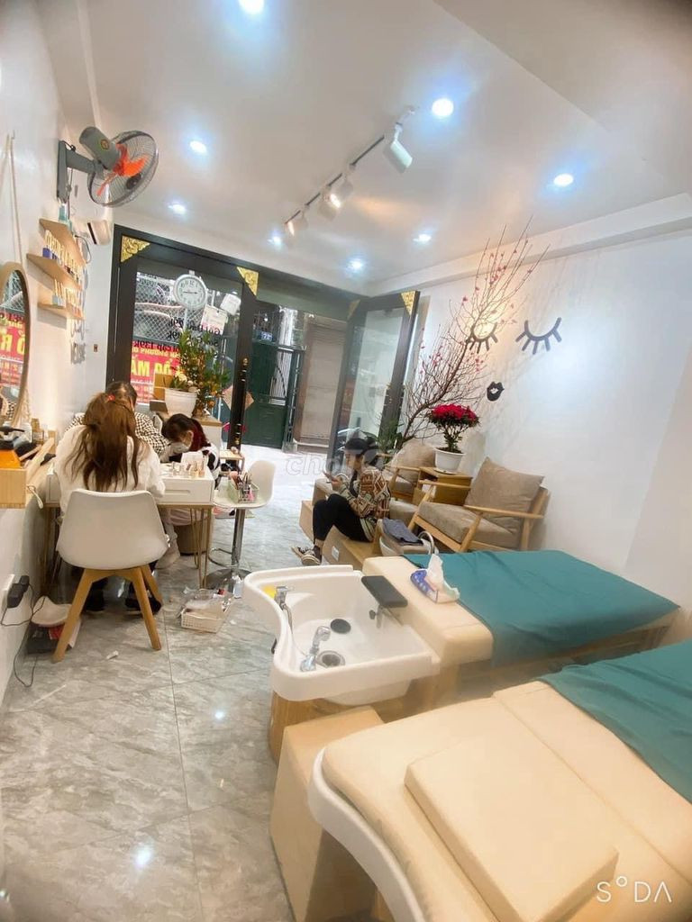 Cho thuê nhà riêng mặt Ngõ văn hươngm 30 m²* 5 tầng 5 phòng ngủ 5wc khép kín , 15 triệu (có cho CHDV)