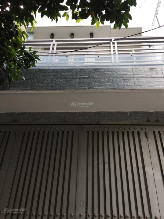 Chủ cần bán gấp nhà đẹp 39A mặt tiền đường Cửu Long, Phường 2, Quận Tân Bình, thuận tiện kinh doanh