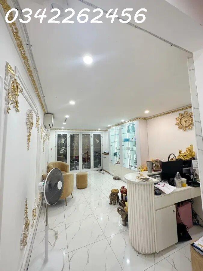 Bán Nhà Phố Tôn Đức Thắng, Đống Đa, DT 45m2, Mặt Phố Ô Tô, Kinh Doanh Spa, Nhỉnh 10 Tỷ.