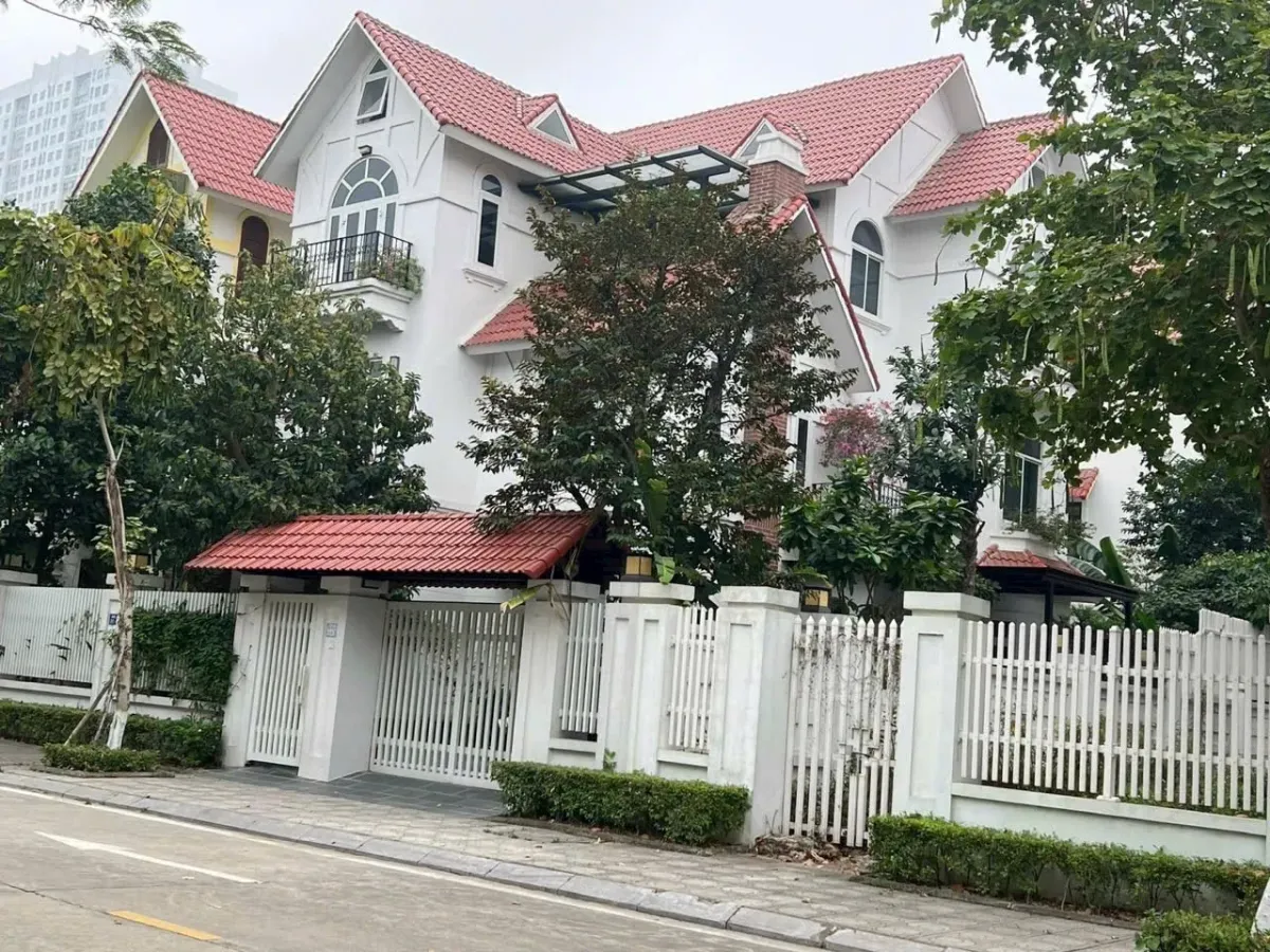 KHU BIỆT THỰ MẶT THOÁNG VÍP LÊ TRỌNG TẤN HÀ ĐÔNG DT 300m2x4t MT 15m