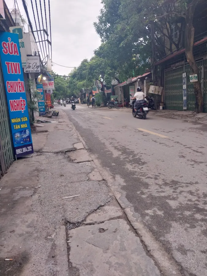 BÁN ĐẤT LÔ GÓC NGÔ QUYỀN QUẬN HÀ ĐÔNG DT 50M2 MT18 NHỈNH 7 TỶ