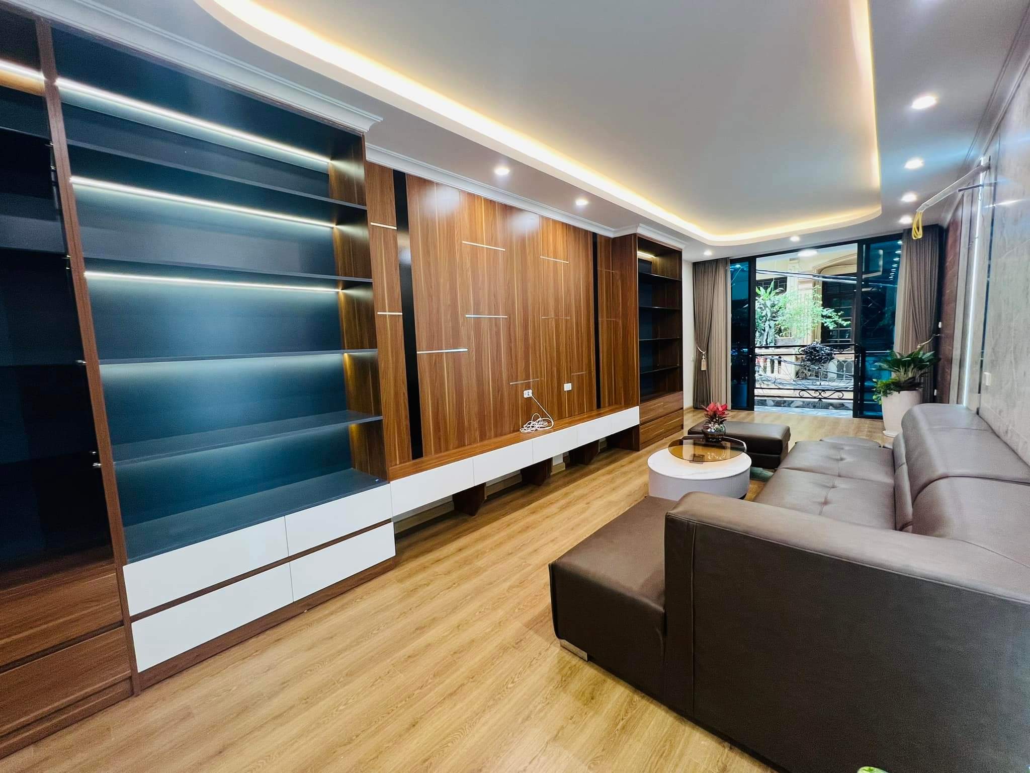 MẶT TIỀN PHẠM THẾ HIỂN QUẬN 8 155M2, MT RỘNG 7.5M, KINH DOANH GIÁ 13.5 TỶ