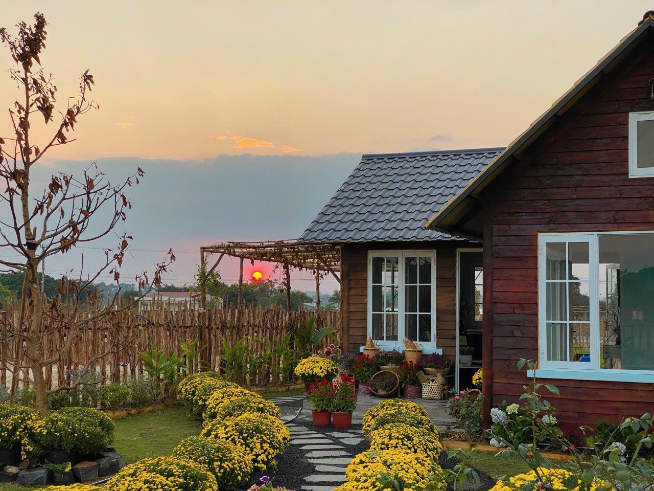 BIGSEA GROUP chính thức RA MẮT HỆ SINH THÁI -VILLAGE BIỂN HỒ pháp lý hoàn chỉnh, sổ đỏ TRAO TAY