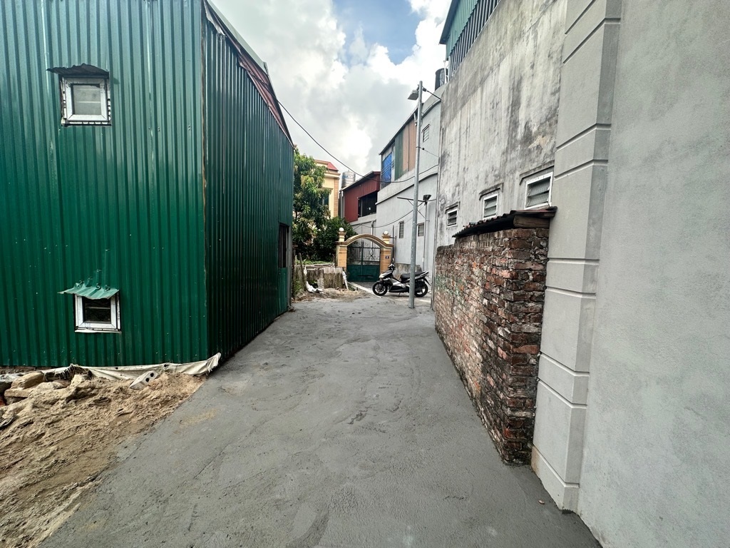 Bán đất Ngọc Động, Đa Tốn. 55m2 * mt 3,8m * 2,75 tỷ. gần ô tô.