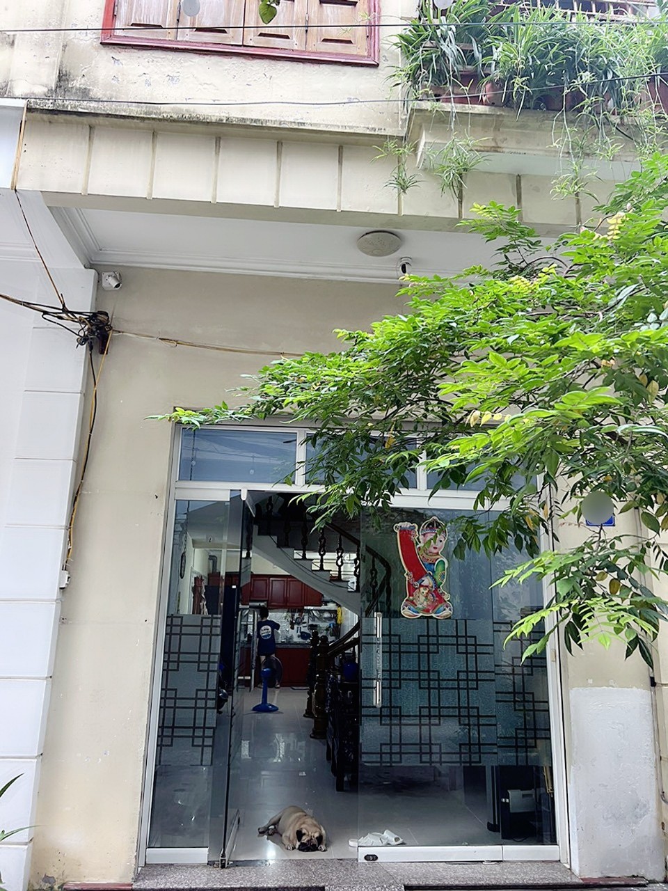 Bán nhà ngõ 302 Văn Cao, diện tích 52m 3 tầng GIÁ 2.9 tỉ gốc dân đang ở