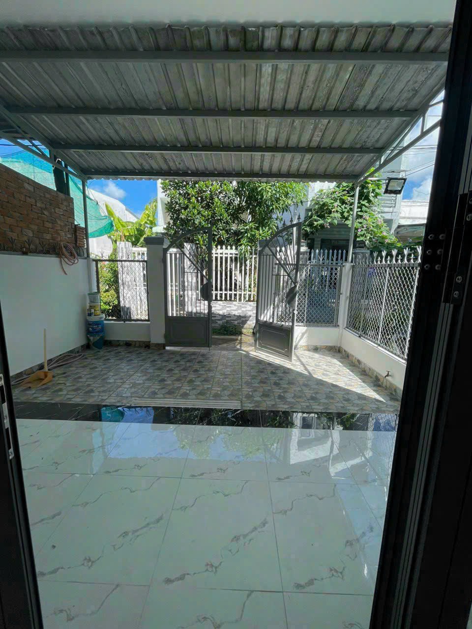 049Nhà Chỉ : 5,5tr/ tháng. ✓ 115m2 Cho thuê nhà nguyên căn MỚI . Hẻm Tầm Vu, Hưng Lợi, Ninh Kiều