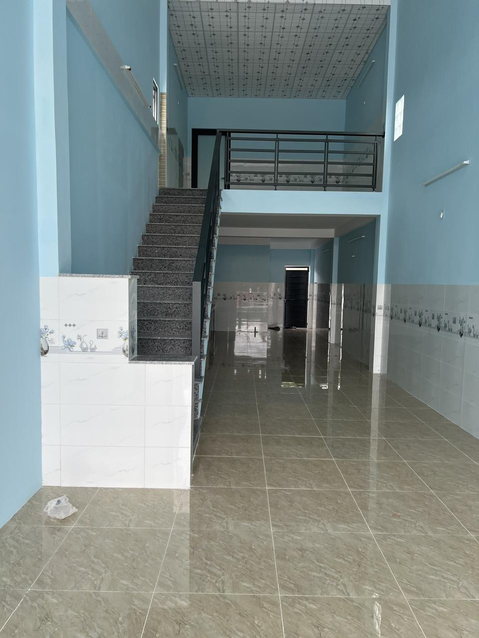 CHO THUÊ MẶT BẰNG VỊ TRÍ ĐẸP 242/24 đường Nguyễn Thị Ngâu ấp 56 ,Xã Thới Tam Thôn Hóc Môn HCM