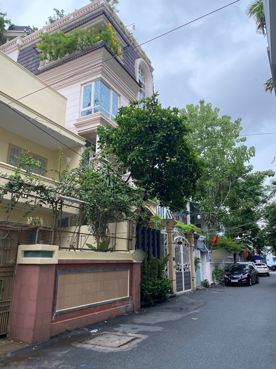 Bán Biệt Thự 2 mặt tiền Lê Văn Sỹ, Q3 ( DT 8m x 20m ) Có Hầm, Chỉ 46.6 tỷ