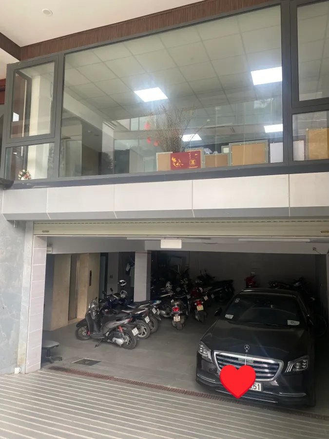 Siêu phẩm dòng tiền Thụy Khuê 195m2 MT 11m. Thiết kế 8 tầng có PCCCC, đang cho thuê 250tr/ tháng
