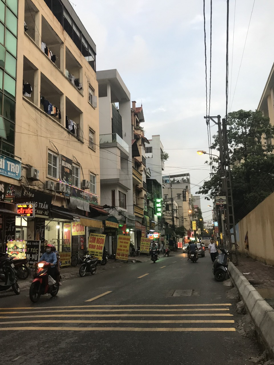 Bán Nhà Phố Phùng Hưng, Hà Đông, 45m2, 4 tầng Giá chỉ 5,3 Tỷ, Vị trí trung tâm gần Học Viện Quân Y 103