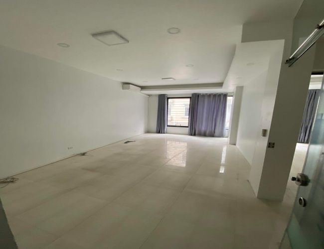 Cho thuê mặt bằng tại Ngõ 33 Phố Đốc Ngữ, Ba Đình, Hà Nội