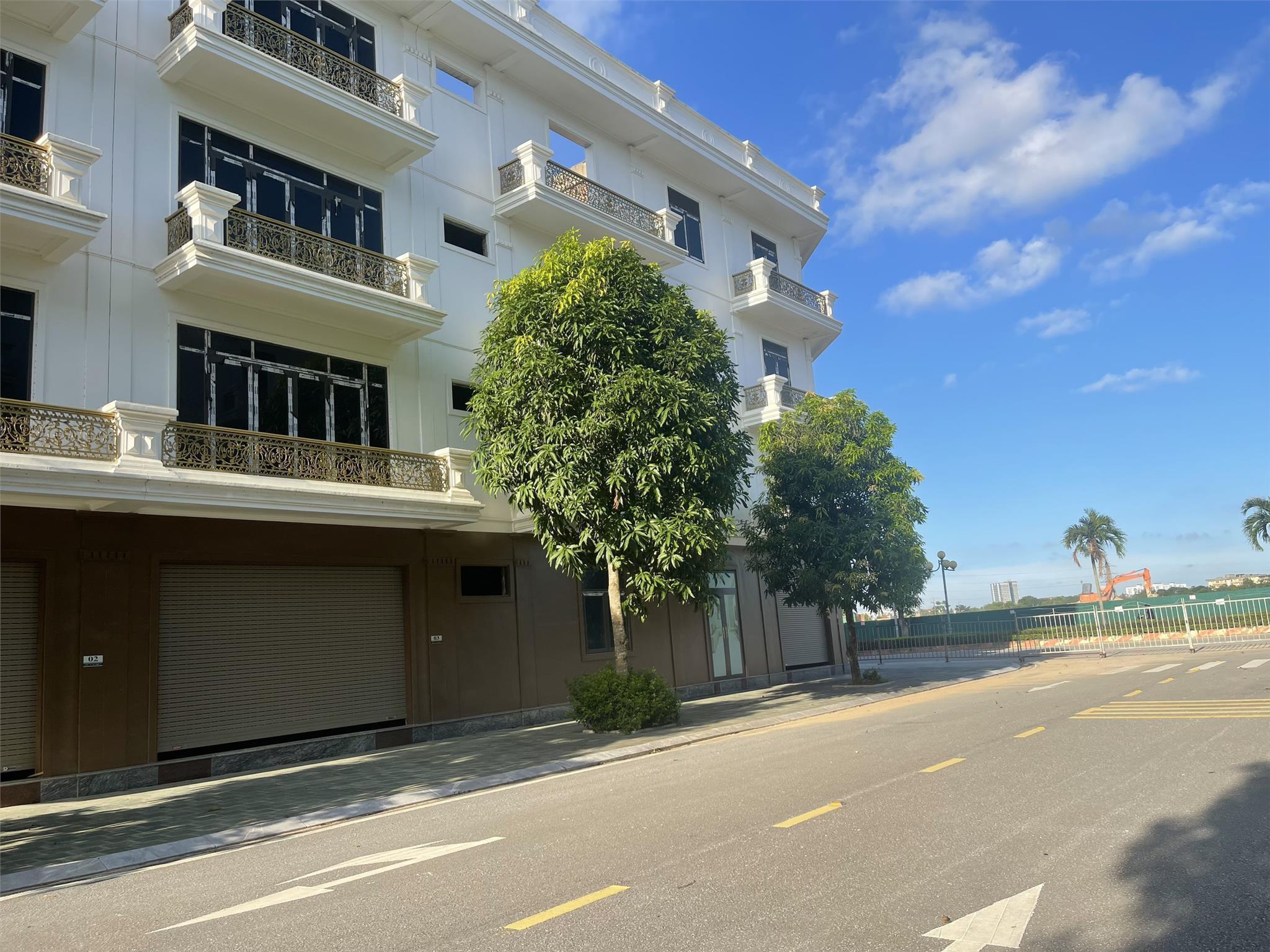 THANH TOÁN 1.8 TỶ NHẬN NHÀ. PHƯỜNG QUẢNG THẮNG. SẴN SỔ BAO SANG TÊN. LH: 0966 343 969