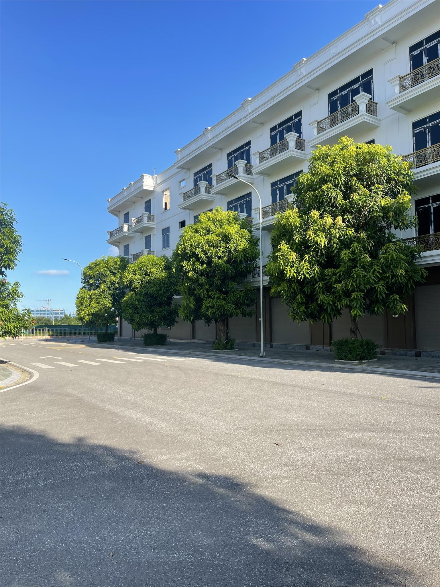 THANH TOÁN 1.8 TỶ SANG TÊN SỔ NGAY. KĐT XUÂN HƯNG CK ĐẾN 460 TRIỆU. LH: 0966 343 969