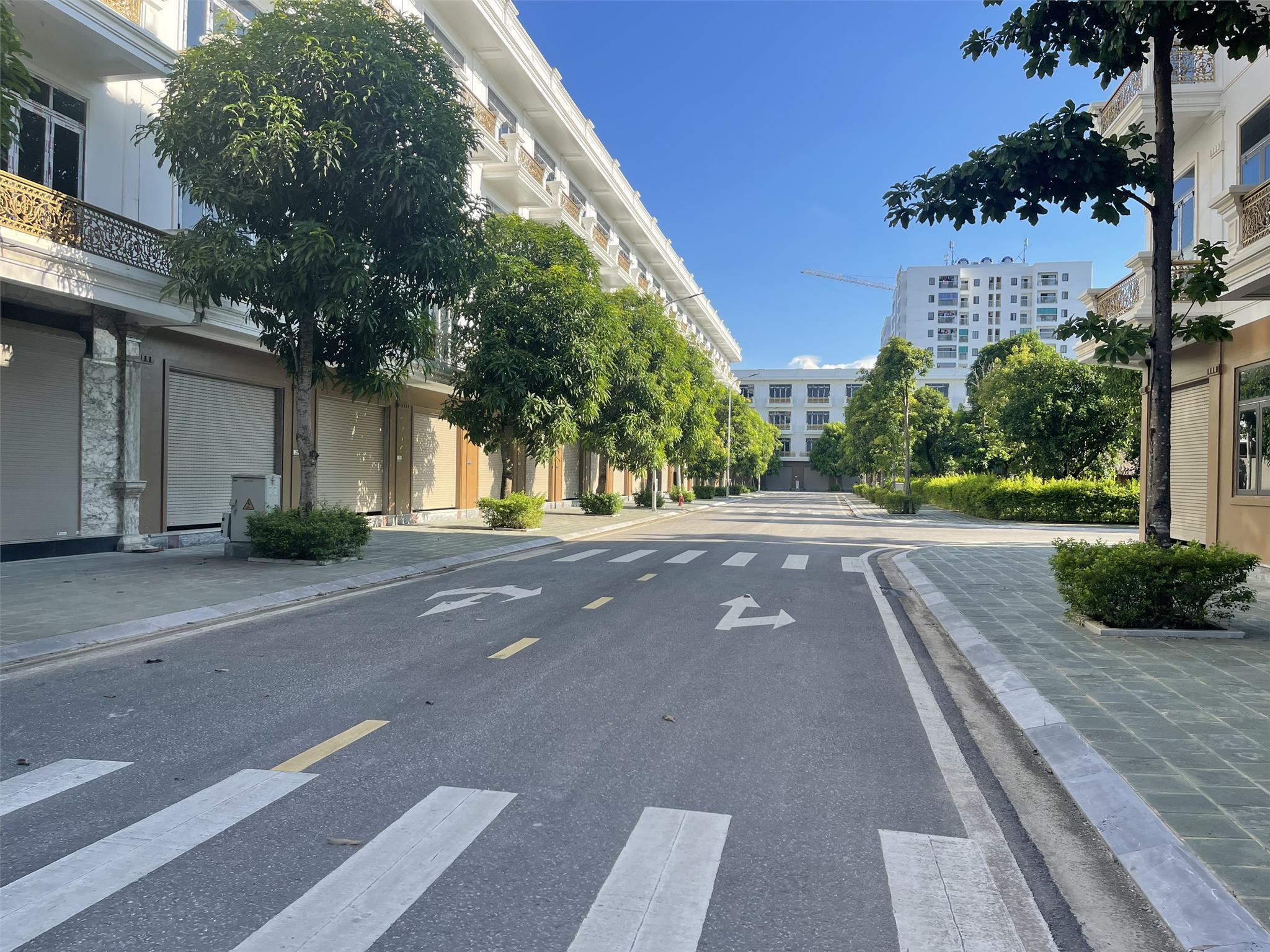 THANH TOÁN 1.8 TỶ NHẬN NHÀ. PHƯỜNG QUẢNG THẮNG. NHÀ 4 TẦNG. SẴN SỔ. LH: 0966 343 969