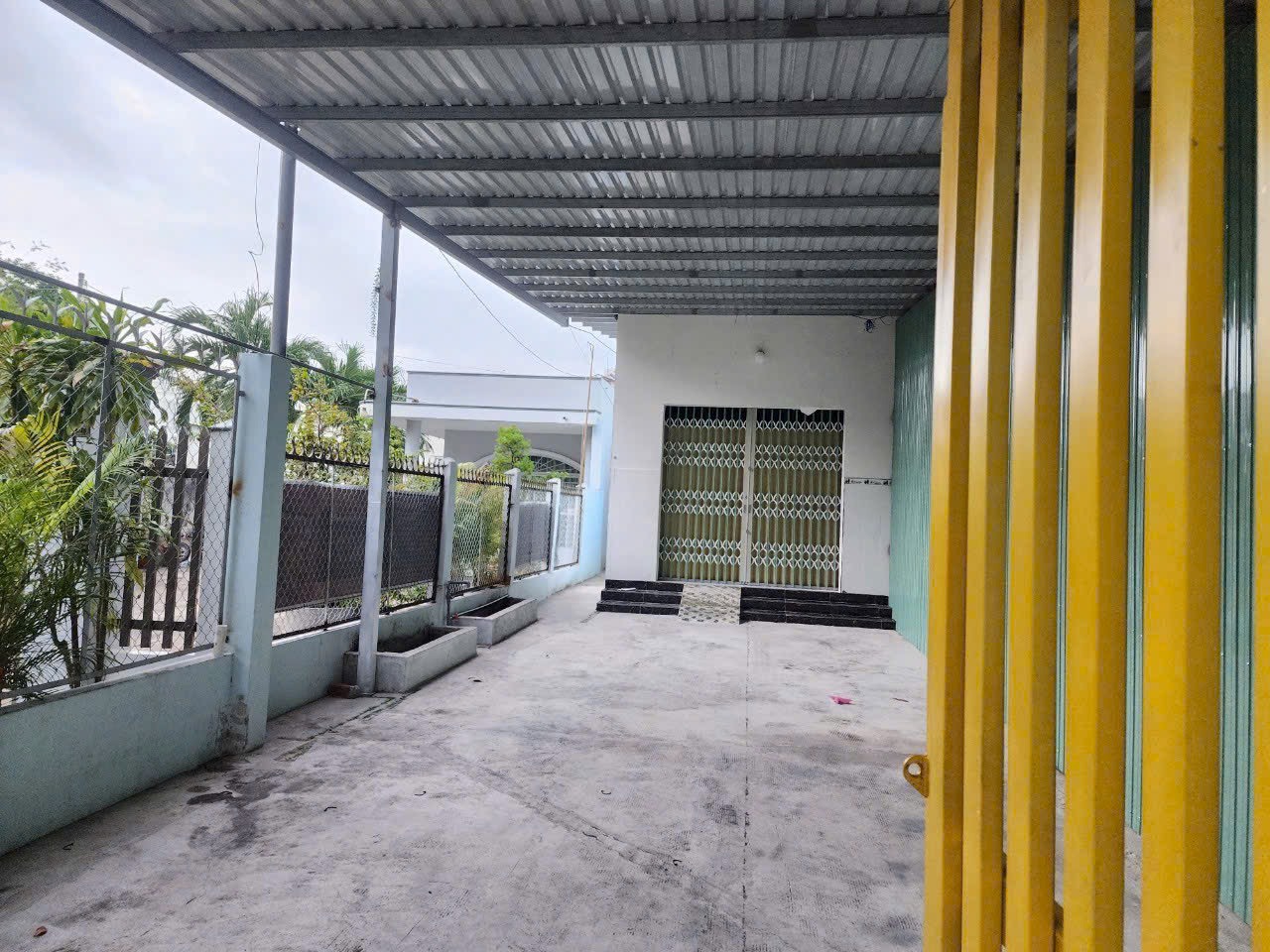 Ê À UÔN BÁN Đố ệ ườ Mầm Non ấ ,II Phú Lợi-TDM Dt: 5x 50(250