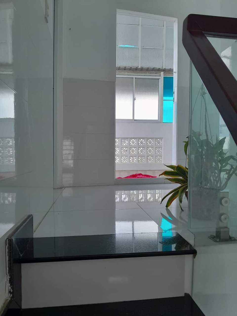 062 Nhà Chỉ : 6tr/tháng. ✓✓ Ở và Kinh doanh Cho Thuê Nhà 2 Lầu . Hẻm Trần Phú Cái Khế - Q Ninh Kiều .Thích hợp ở