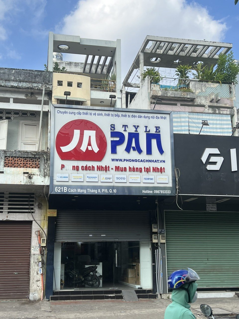 ** CHÍNH CHỦ CHO THUÊ NHÀ 1 TRỆT 2 LẦU TẠI QUẬN 10 - TP HỒ CHÍ MINH