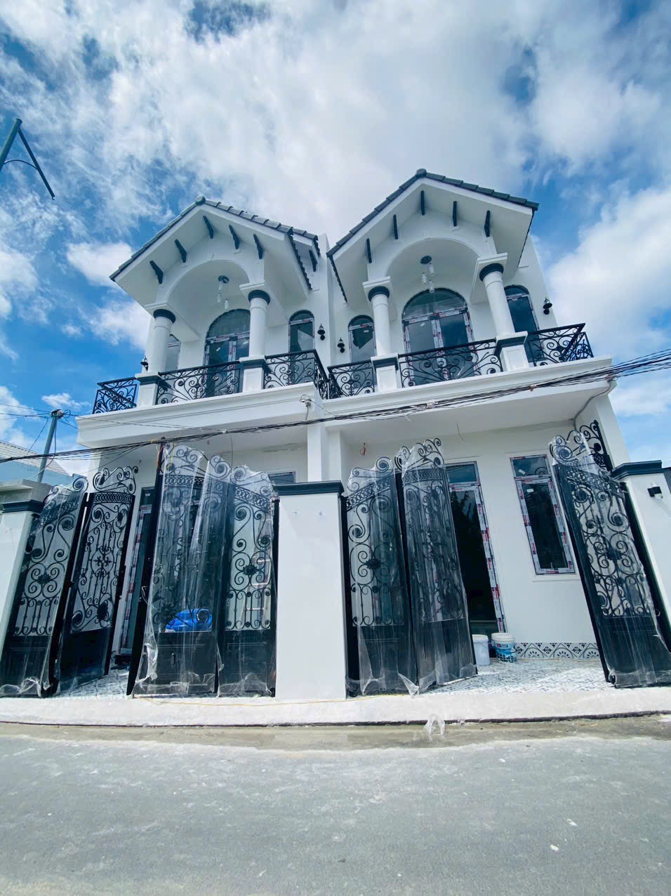 013BÁN NHÀ MỚI 1T1L Hẻm 54/2 Hồ Trung Thành GẦN SÂN BAY CẦN THƠ PHƯỜNG TRÀ AN BÌNH THUỶ. GIÁ BÁN: 1 Tỷ 930