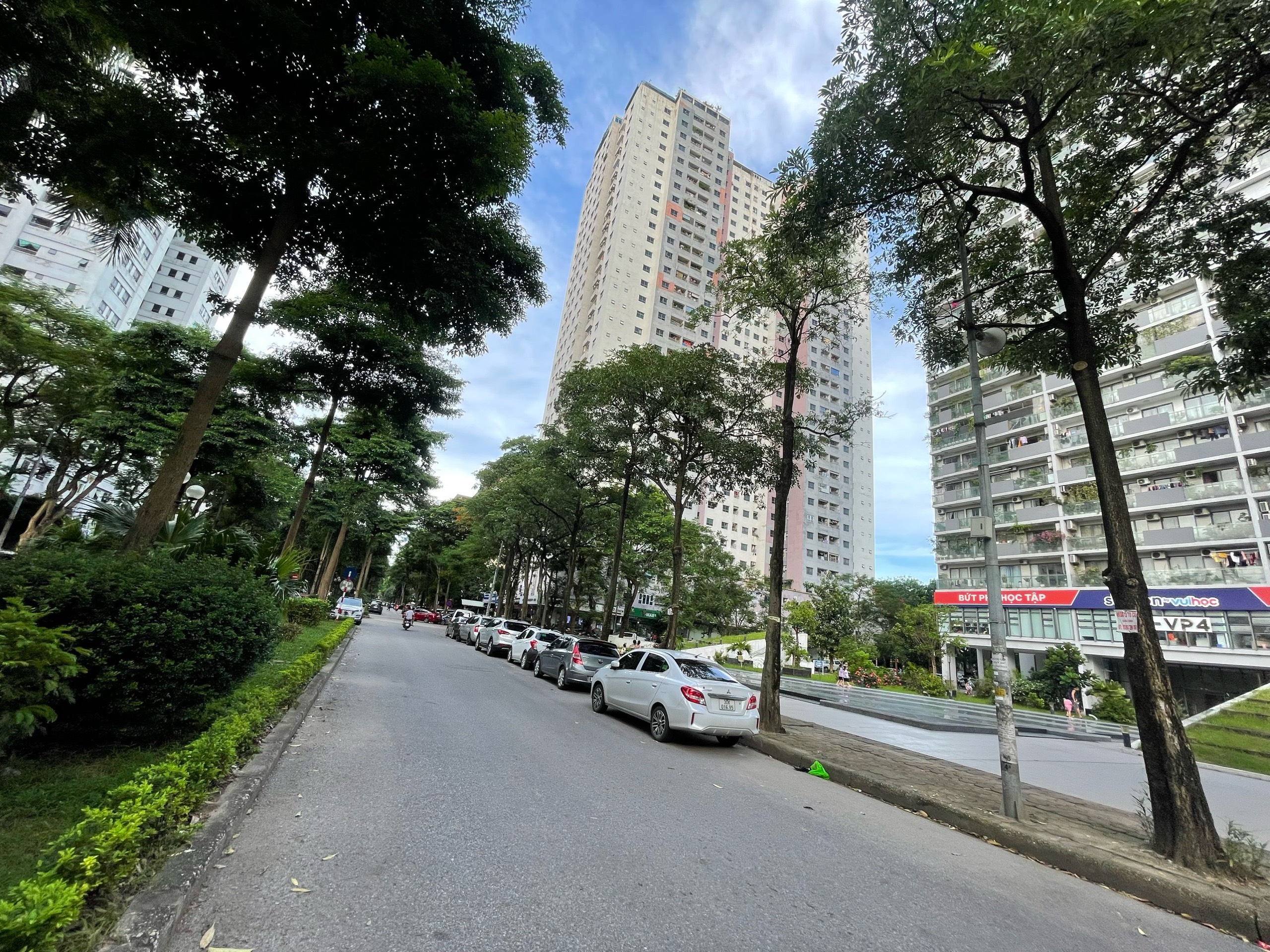 BÁN CĂN HỘ CC HH 60 MÉT 3 NGỦ 2 WC NƠ 4 LINH ĐÀM