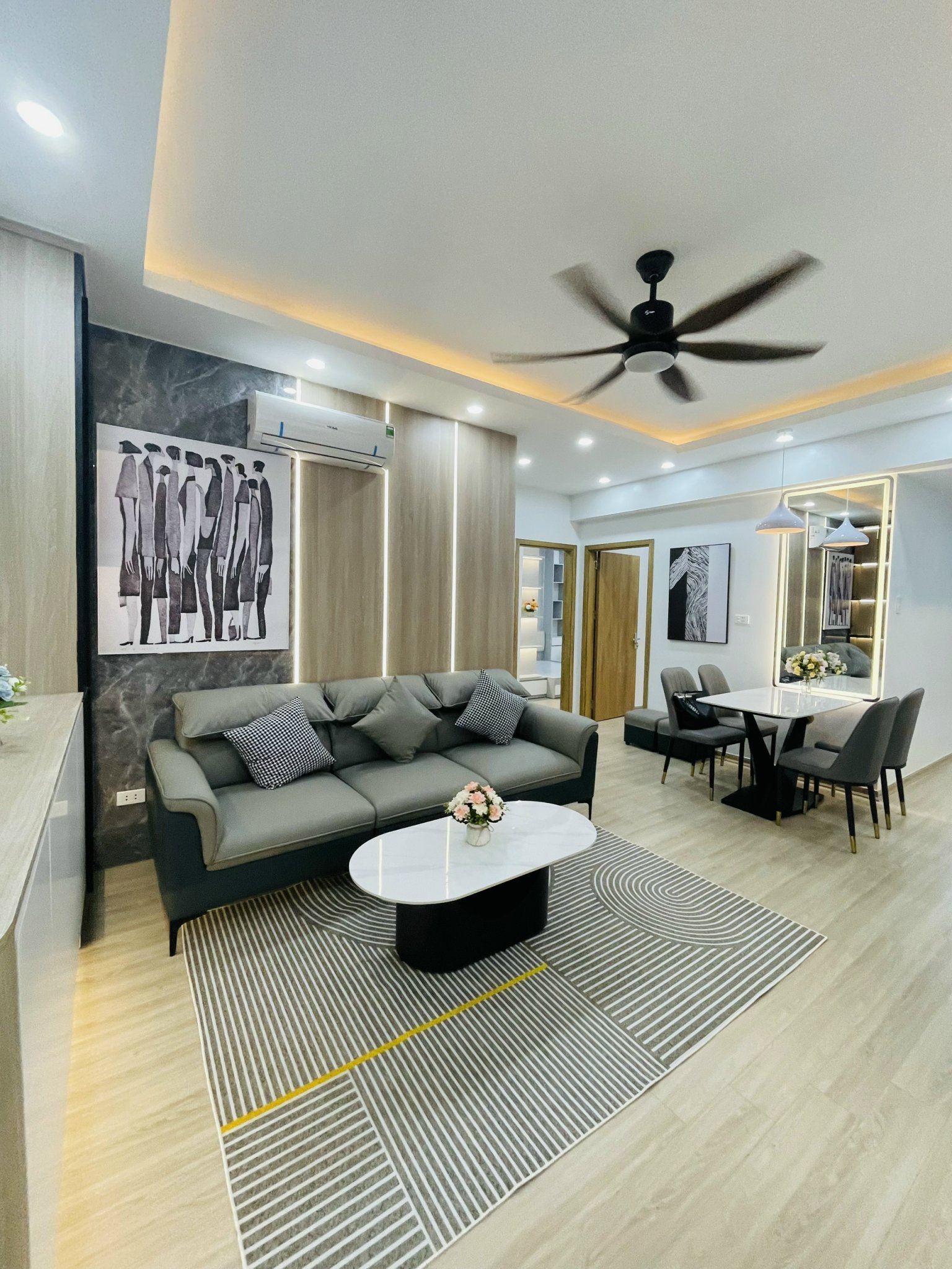 BÁN CHUNG CƯ CT2X2 LINH ĐÀM 3TY1