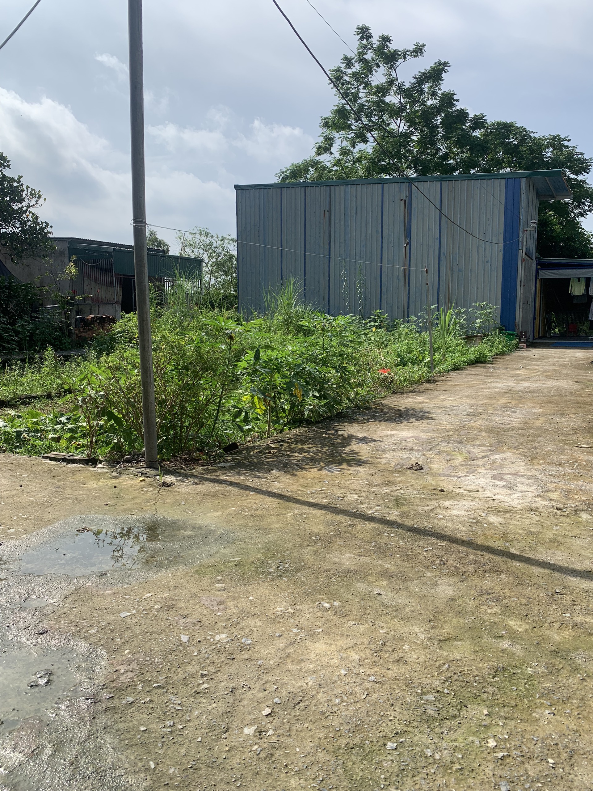 46,7m đường ô tô đỗ cửaloo góc hai mặt tiền