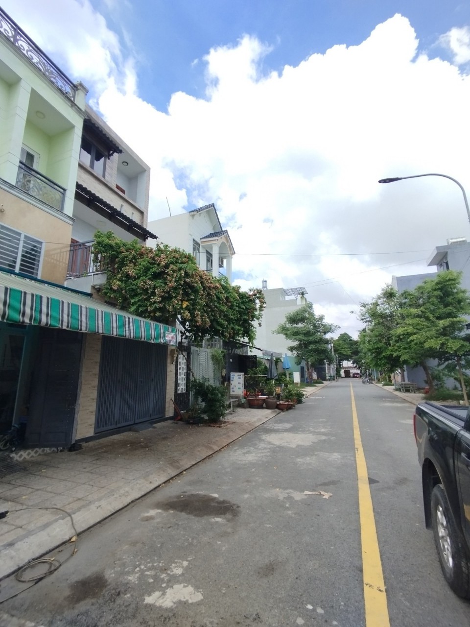 Bán nhà cấp 4 nát xác định mua đất hẻm xe hơi 8m - 64m2 – An Phú Đông – Quận 12