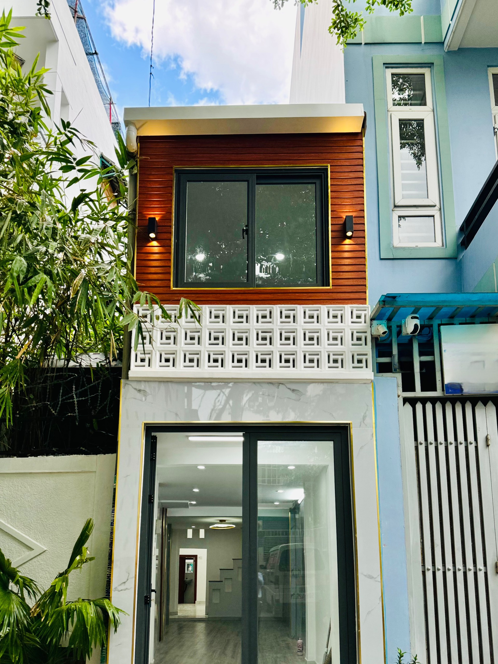 Gò Vấp ! Chính chủ Bán Nhà 318/ 38 Thống Nhất, F.16, Hẻm 1 / Đường Rộng 7m , Có phí % cho dịch vụ, Tel