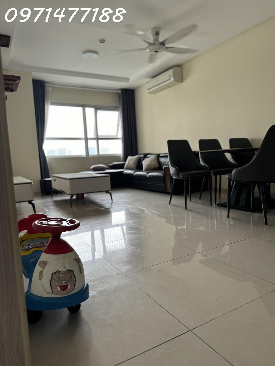 Chính chủ cho thuê chung cư cao cấp golden place mễ trì - Địa chỉ: Tầng 11 Toà A chung cư golden place Mễ trì