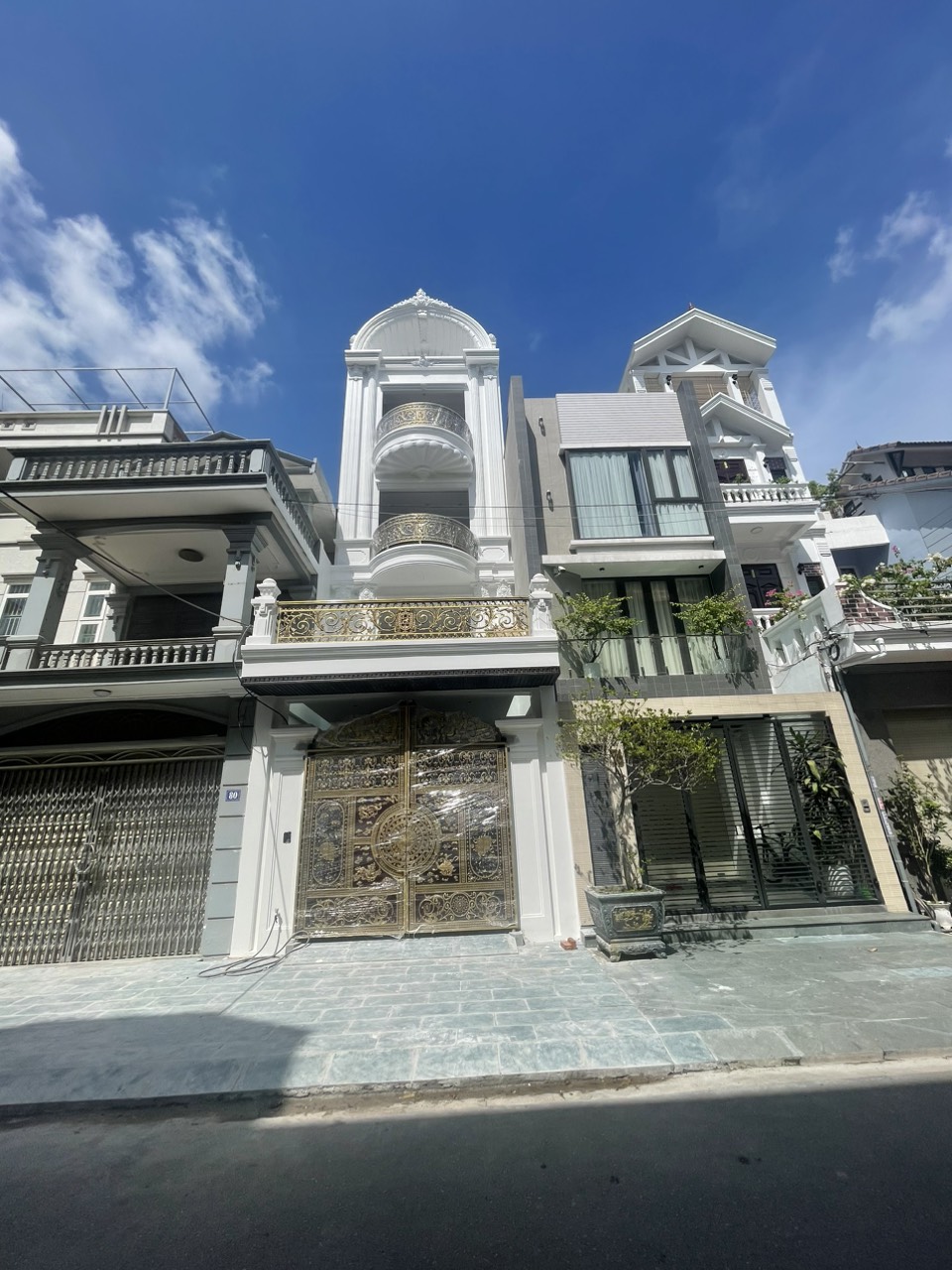 Bán nhà 5 tầng diện tích 110 m có thang máy Văn Cao Đằng Lâm Hải An