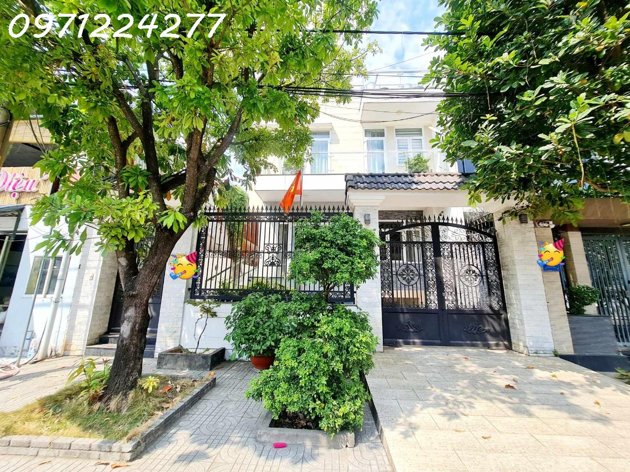 BÁN BIỆT THỰ KHU BÊN SÔNG - HIỆP BÌNH CHÁNH - THỦ ĐỨC 200M2 ( 10 X 20 ) 2 TẦNG - HOÀN CÔNG